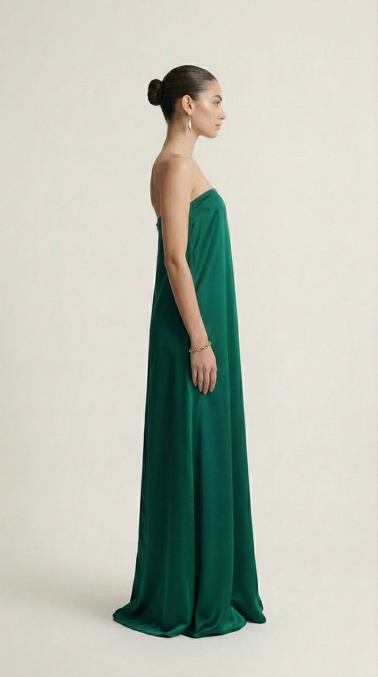 EMERAUDE SERENITY GOWN