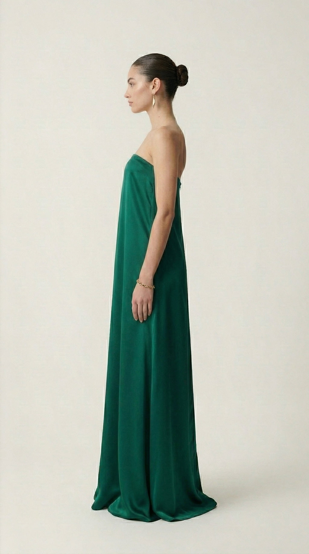 EMERAUDE SERENITY GOWN